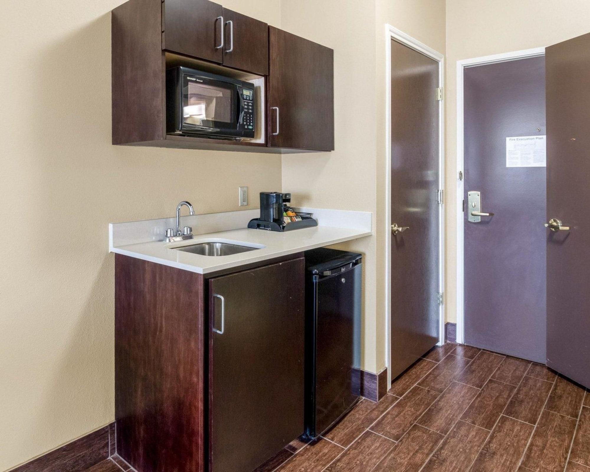 Comfort Suites Odessa Ngoại thất bức ảnh