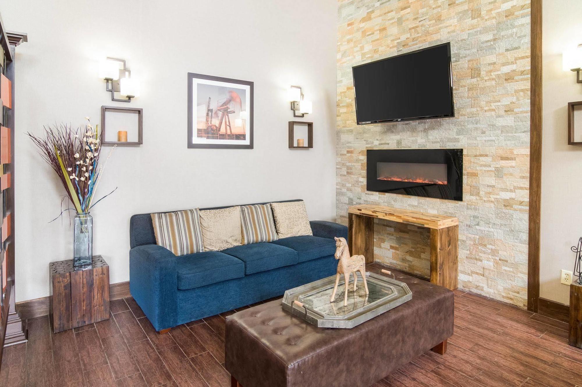 Comfort Suites Odessa Ngoại thất bức ảnh